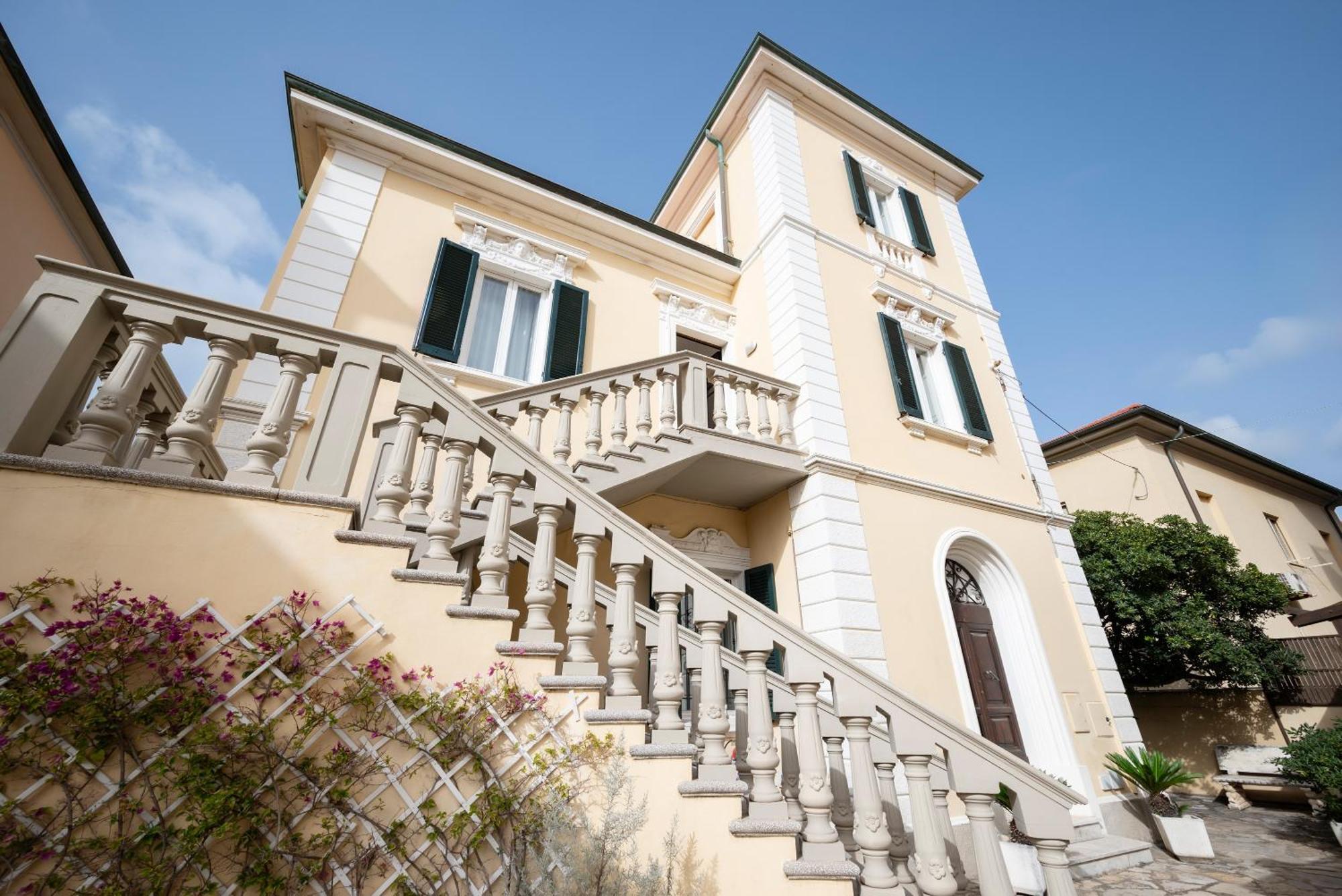 Villa Liberty San Vincenzo Eksteriør bilde