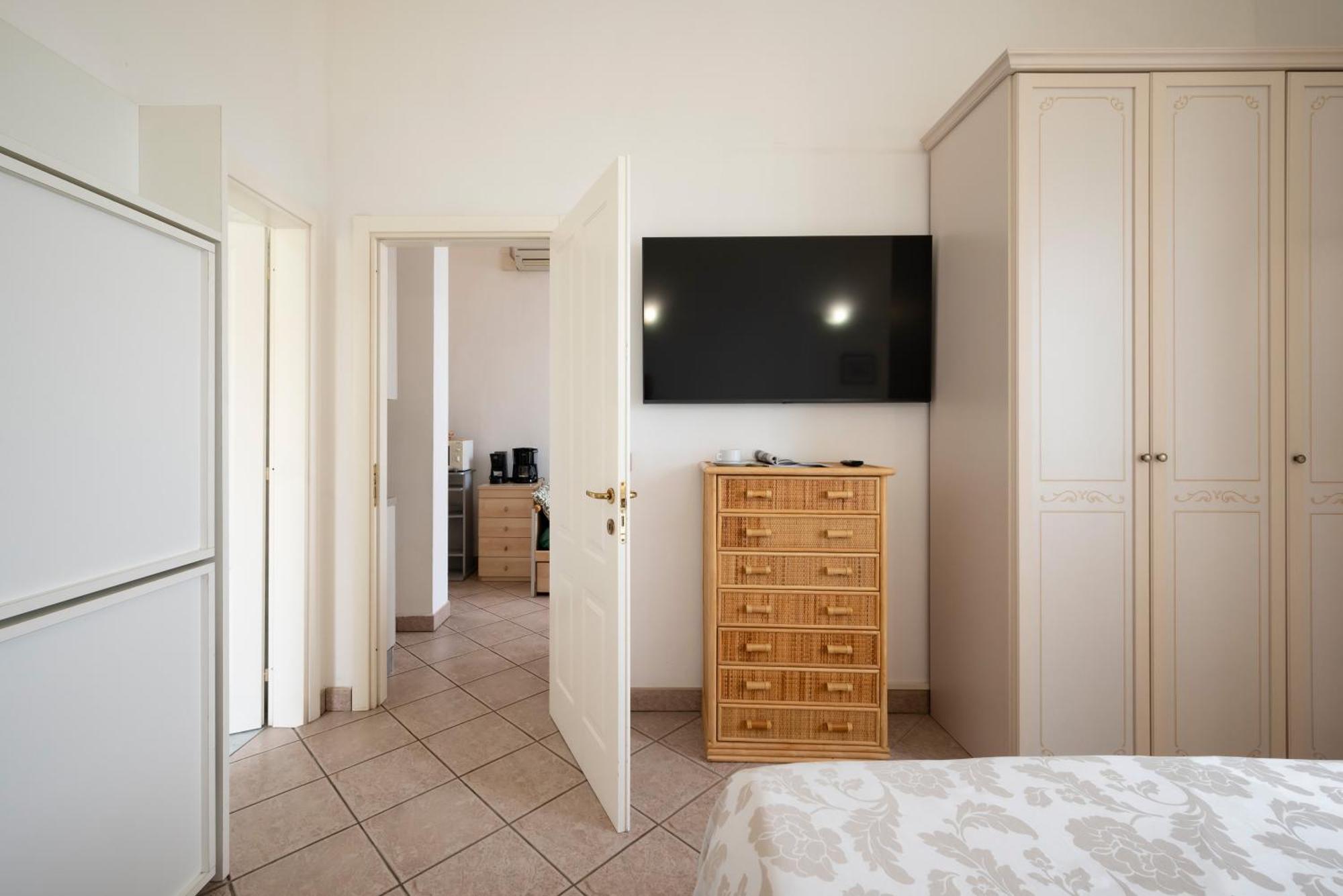Villa Liberty San Vincenzo Eksteriør bilde